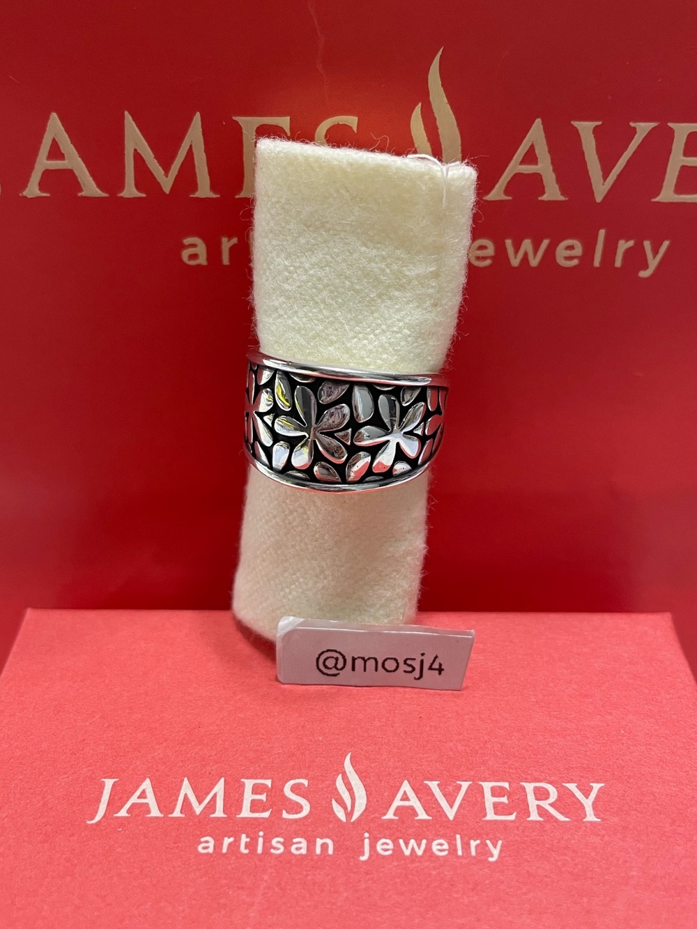 Retired James Avery Spring Blossom Ring